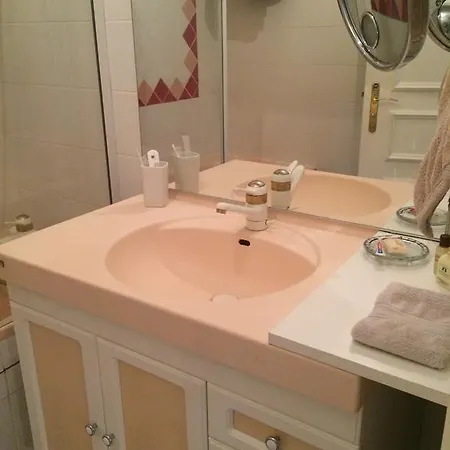Royal And Luxury Palace Apartment *