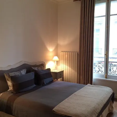 Royal And Luxury Palace Apartment